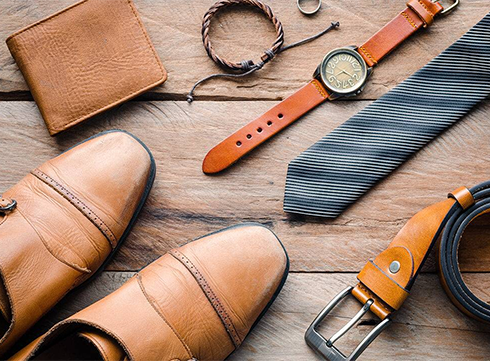 Accessorizing for Men: Elevating Your Look with the Right Accessories